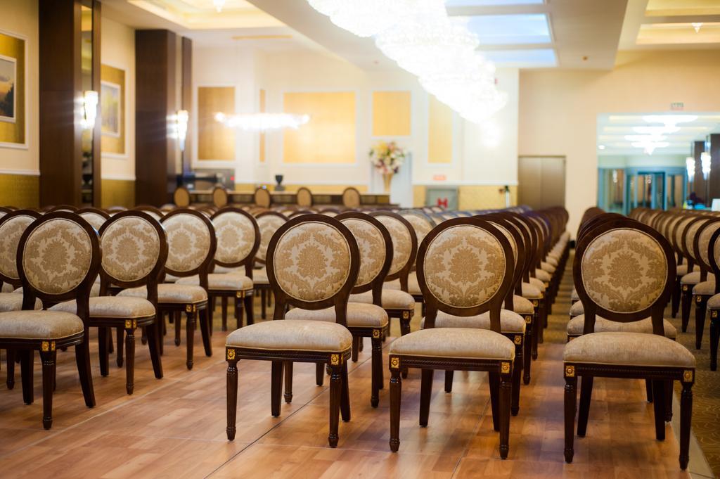 Best Western Hotel Lev Or I Бухарест Экстерьер фото