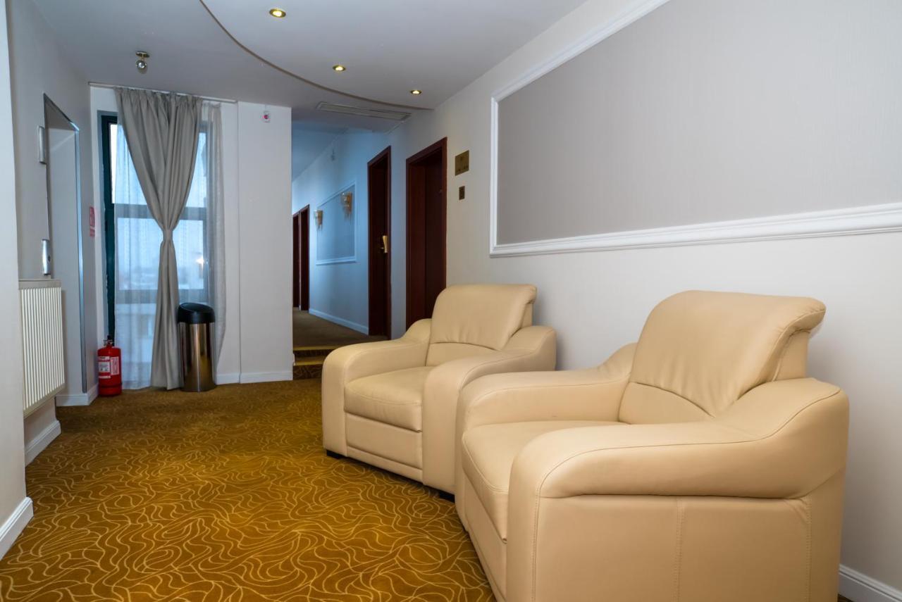 Best Western Hotel Lev Or I Бухарест Экстерьер фото
