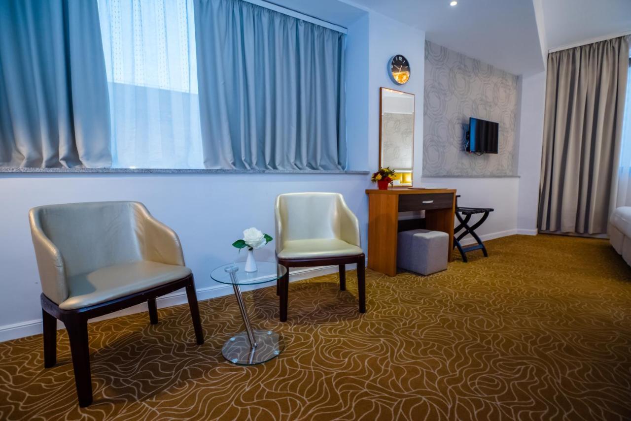 Best Western Hotel Lev Or I Бухарест Экстерьер фото
