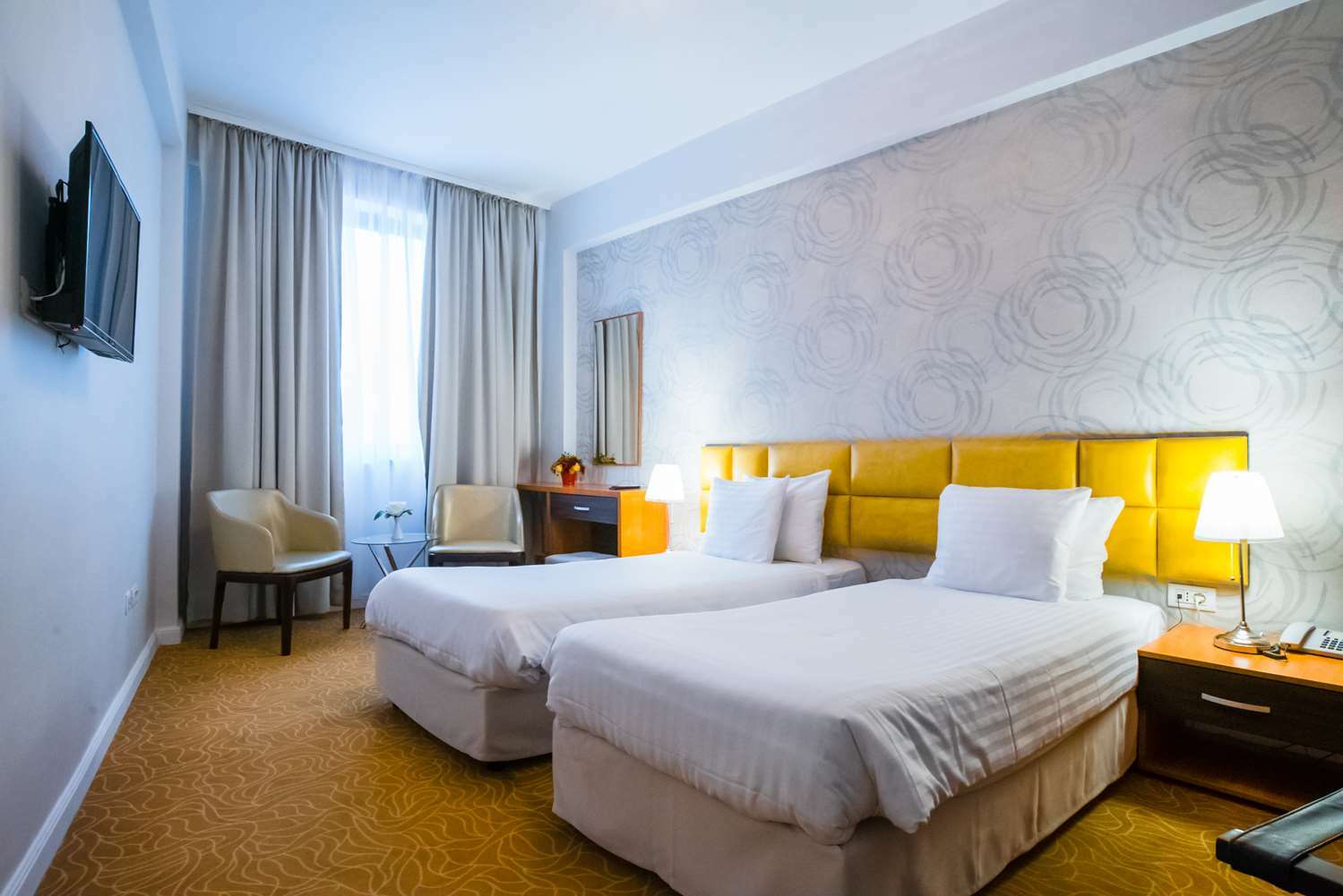 Best Western Hotel Lev Or I Бухарест Экстерьер фото
