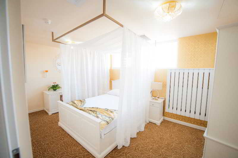 Best Western Hotel Lev Or I Бухарест Экстерьер фото