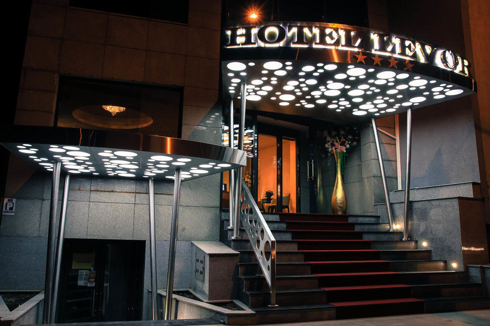 Best Western Hotel Lev Or I Бухарест Экстерьер фото